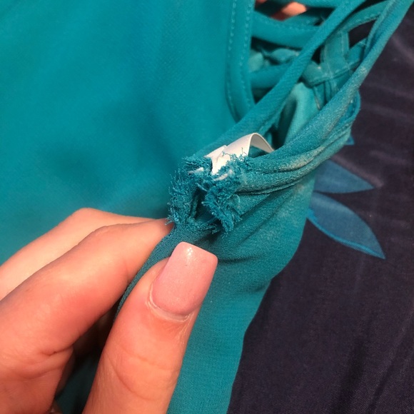 Dress - Picture 3 of 3